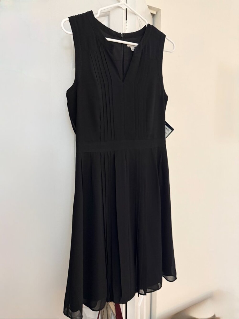NWT Halogen Black Sheath Dress Size 6 - Sleeveless LBD Corporate Cocktails
